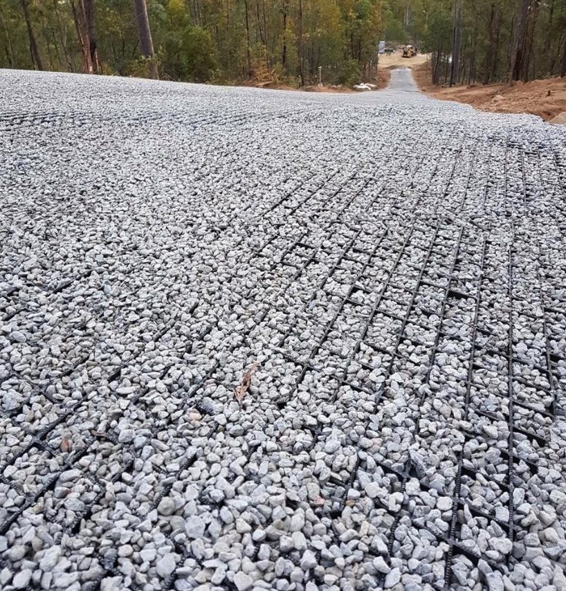 Close-up of gravel-filled MAXABASE grid